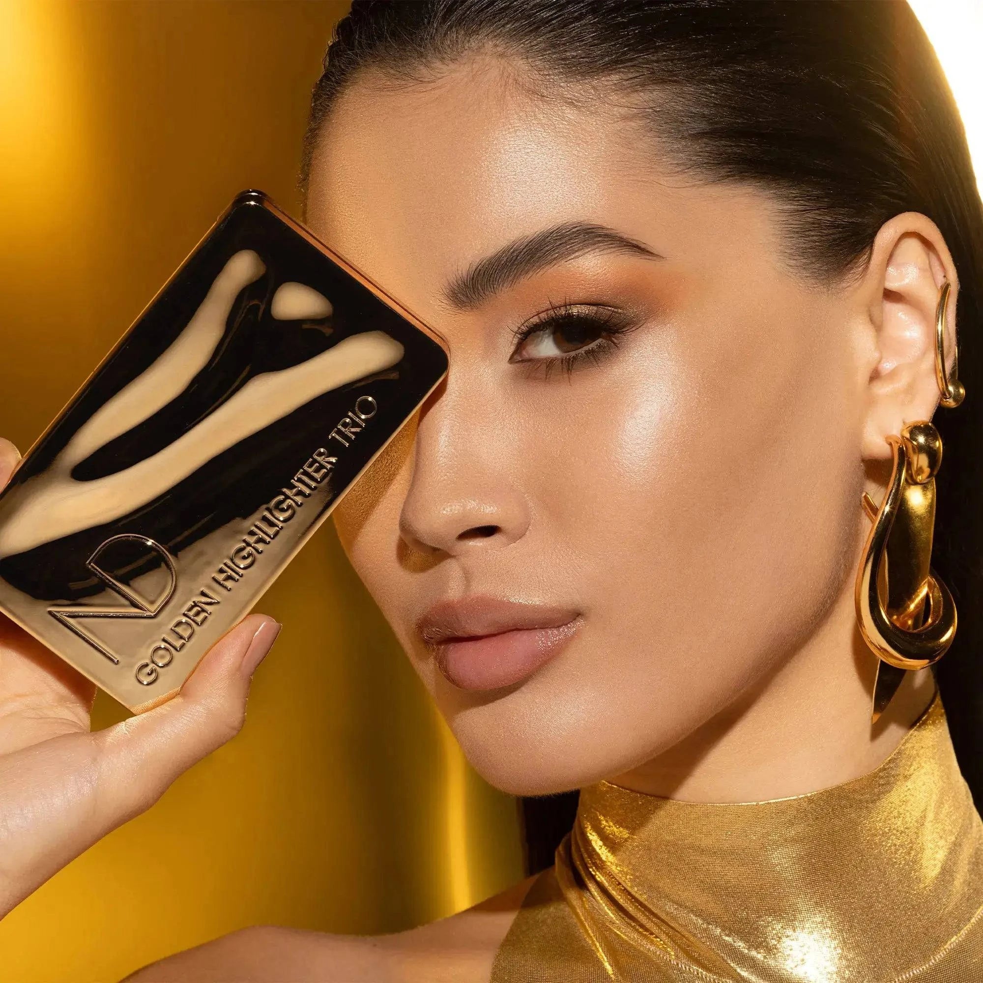 GOLDEN HIGHLIGHTER TRIO - פלטת היילייטרים גולדן טריו - Image 4