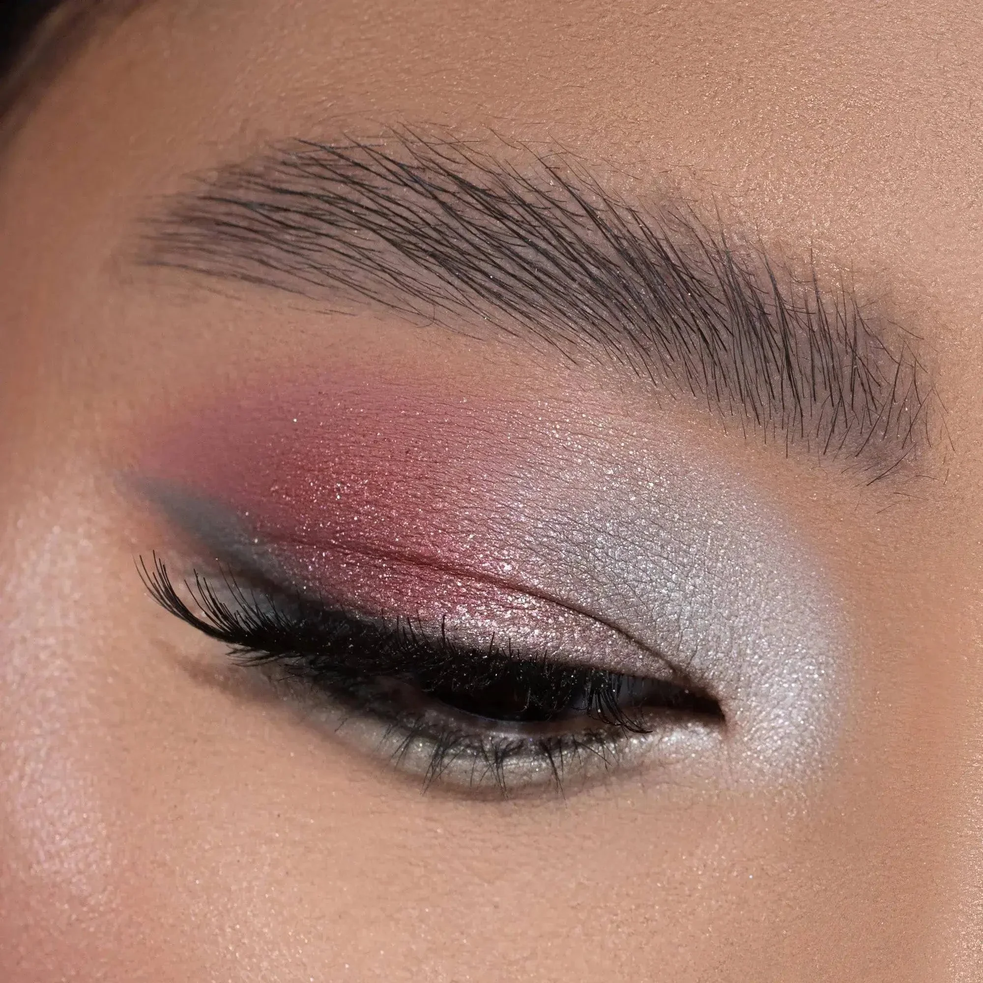 RETRO GLAM EYESHADOW PALETTE - פלטת צלליות לעיניים רטרו גלאם - Image 11