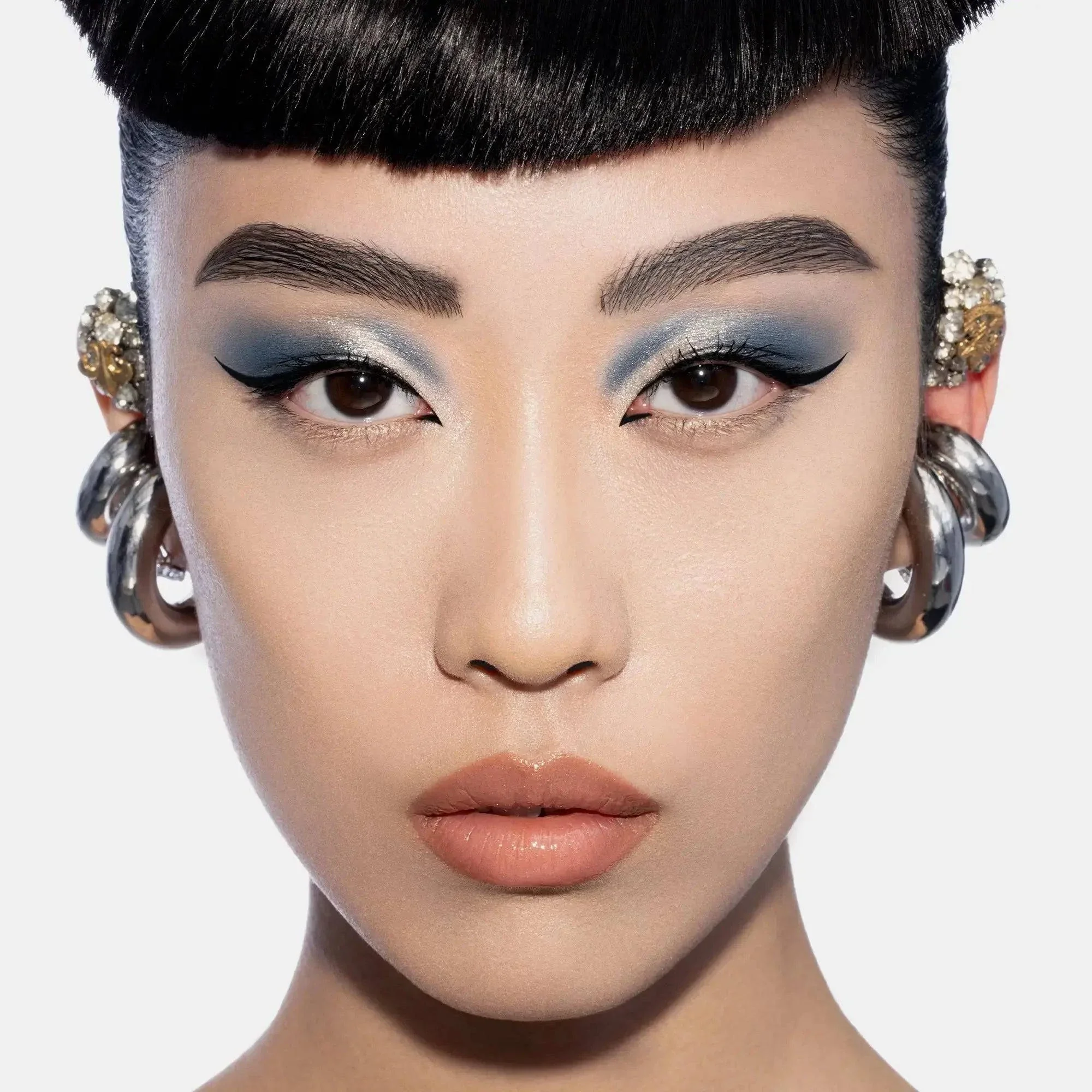 XENON EYESHADOW PALETTE - פלטת צלליות לעיניים קסנון - Image 12