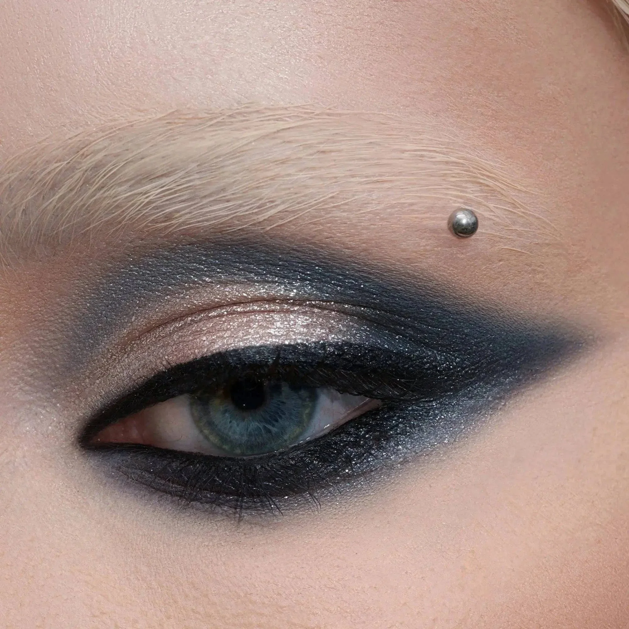 XENON EYESHADOW PALETTE - פלטת צלליות לעיניים קסנון - Image 13